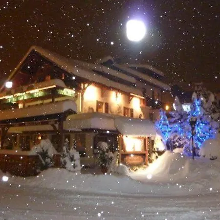 Aparthotel Chalet Les 7 Monts *